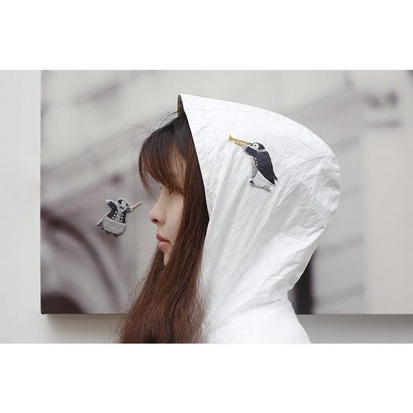 Fantasy Animal Amusement Park [ Penguin ] Embroidered Sticker & Iron-On Patch
