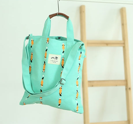 Whimsical [Fox] Tote Bag By 八涂 BaTu