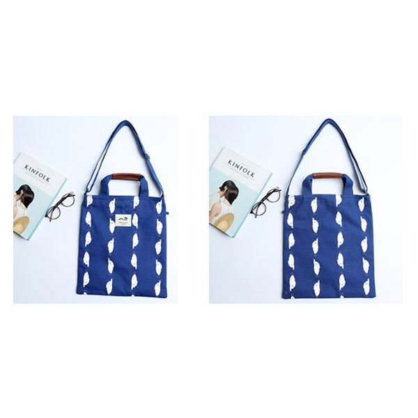 Whimsical [Polar Bear] Tote Bag By 八涂 BaTu