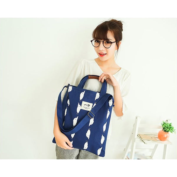 Whimsical [Polar Bear] Tote Bag By 八涂 BaTu