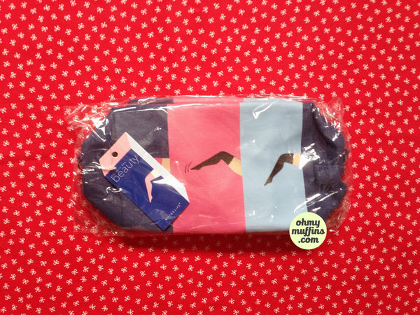 Beauty [Leg Show] Box Pouch By Kiitos Life