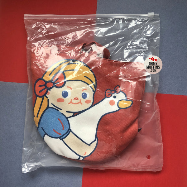 Girl Goose [Red] Canvas Bucket Bag