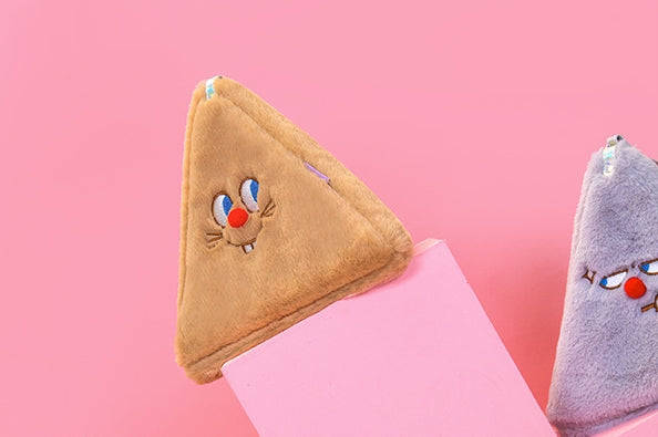 Red Nose Caramel Triangle Pouch By Bentoy