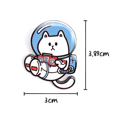 White Cat [ Astronaut ] Pin