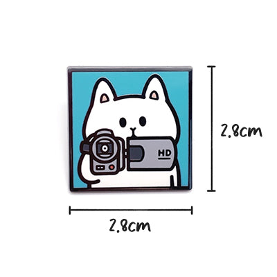 White Cat [ DV Cat ] Pin