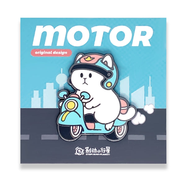 White Cat [Motorcycle] Pin