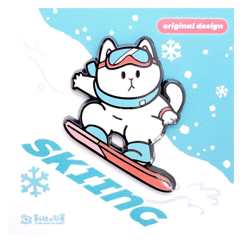 White Cat [Skiing] Pin