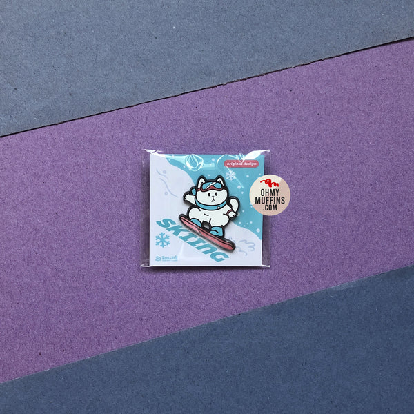 White Cat [Skiing] Pin