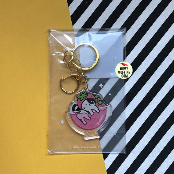 Cold Drink Cat [Strawberry Jelly] Key Chain By U-Pick