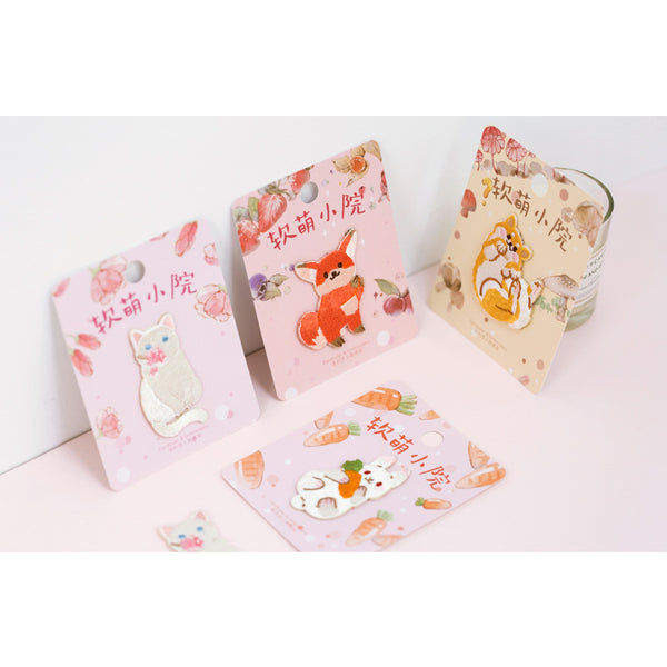 Courtyard Animal [ Cat ] Embroidered Sticker & Iron-On Patch