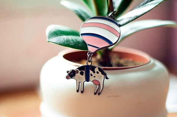 Animal Hot Air Balloon Cow Key Chain By 八涂 BaTu