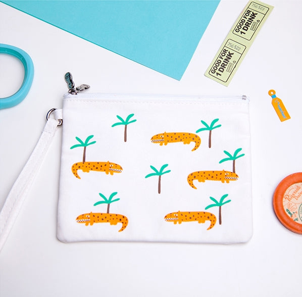 Small Storage Crocodile White Pouch By YIZI STORE X KOMESHOP