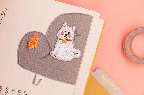 Dog [White Shiba Inu] Embroidered Sticker Iron-On Patch