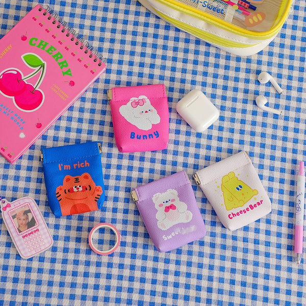 Cute [ Cheese Bear ] Earphone Case