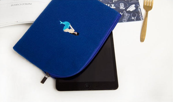 Embroidered [Mermaid] Sleeve Pouch By YIZI STORE