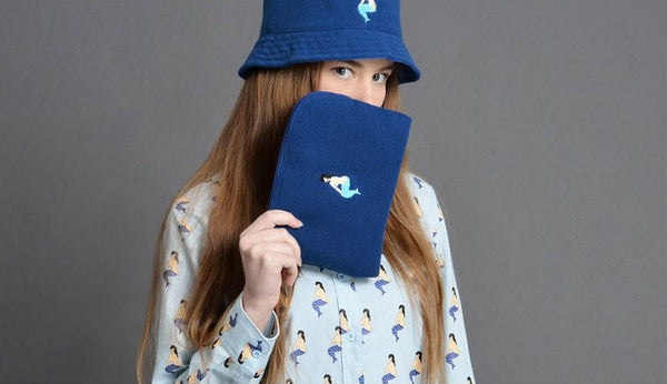 Embroidered [Mermaid] Sleeve Pouch By YIZI STORE