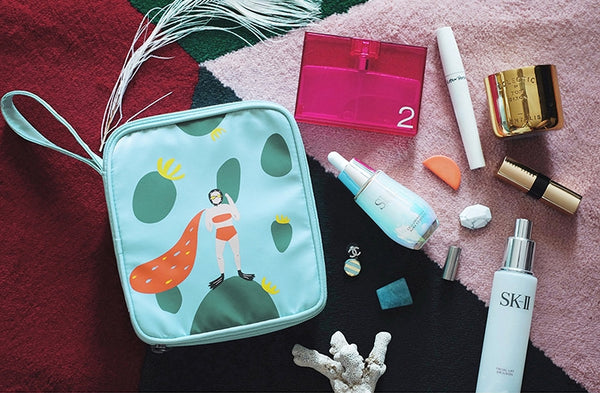Ocean [Diving] Cosmetic Pouch By YIZI STORE X KOMESHOP