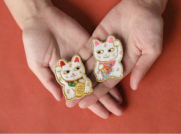 Embroidery Maneki-neko Fortune Lucky Cat Brooch By U-Pick
