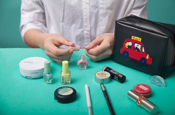 Good Driving Taxi Pouch By YIZI STORE X KOMESHOP