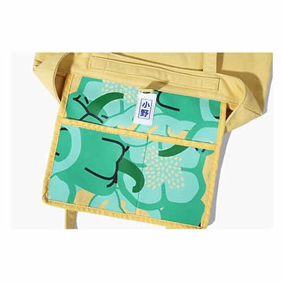 Vegetables Green Pepper Tote Bag By 小野 Xaoye
