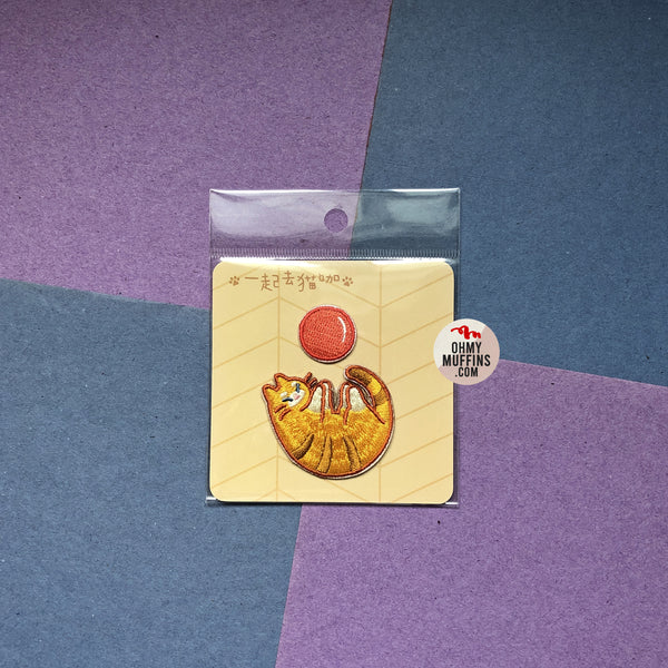 Hey Cat [Play Ball] Embroidered Sticker & Iron-On Patch