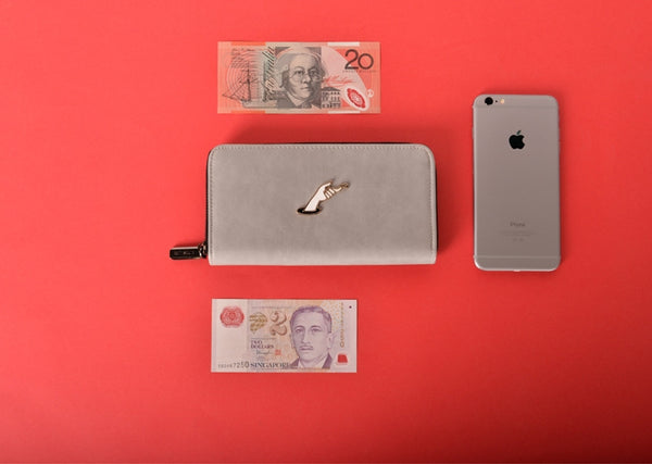 Hint Hand Long Wallet by Kiitos Life
