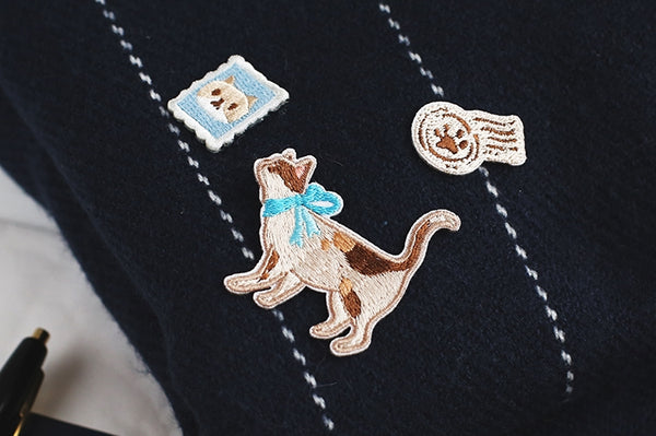 Journal Cat Travel Cat Embroidered Sticker & Iron-On Patch