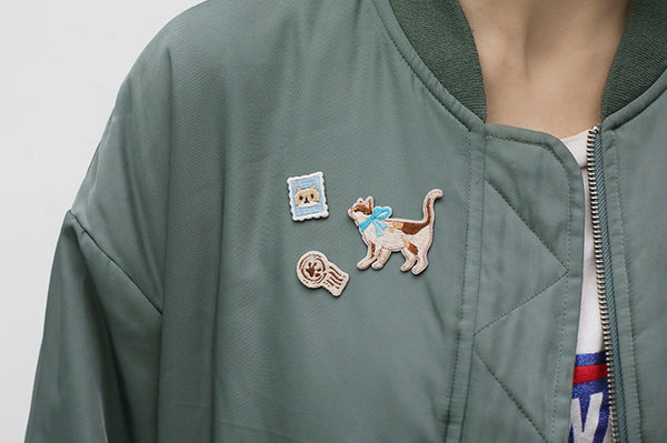 Journal Cat Travel Cat Embroidered Sticker & Iron-On Patch