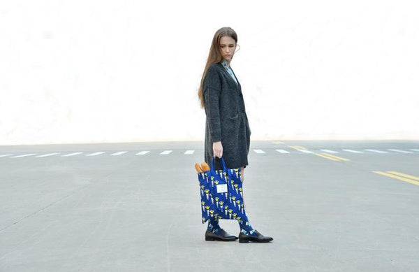 Lifestyle [Hair Cut] Tote Bag By YIZI STORE