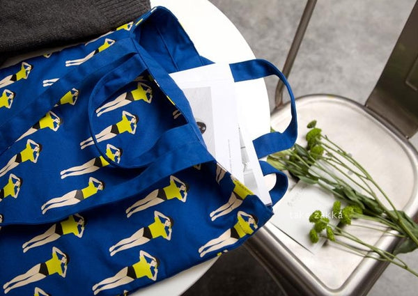 Lifestyle [Hair Cut] Tote Bag By YIZI STORE