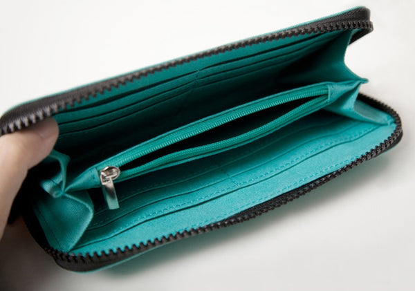 Lily & Lucy [Cow] Long Wallet By YIZI STORE X KOMESHOP
