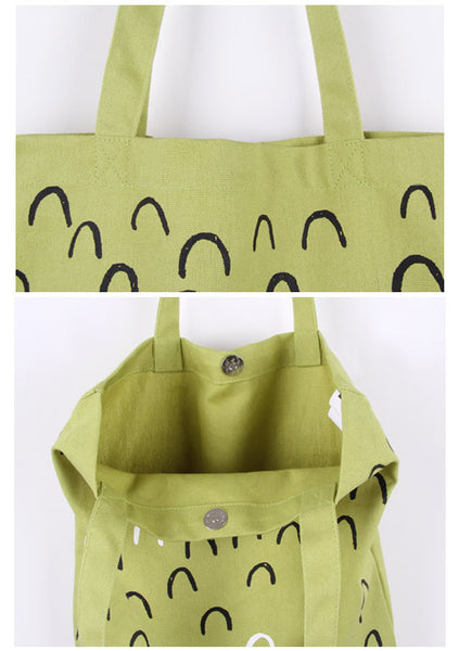 Mountain Printed Tote Bag by MOMO