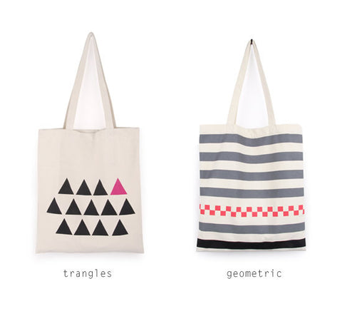 Printed Tote Bag by MOMO