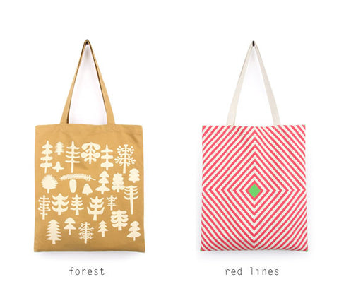 Printed Tote Bag by MOMO
