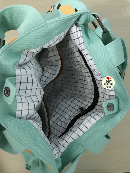 Whimsical [Swimming] Tote Bag By 八涂 BaTu