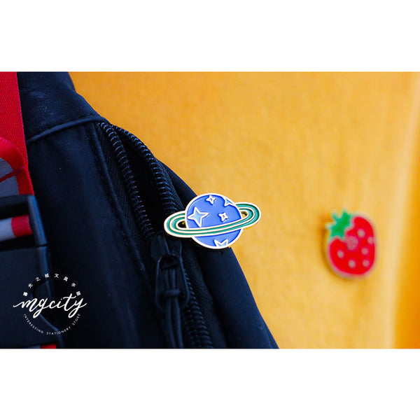 Sparkling Cute [Strawberry] Pin By MGCITY