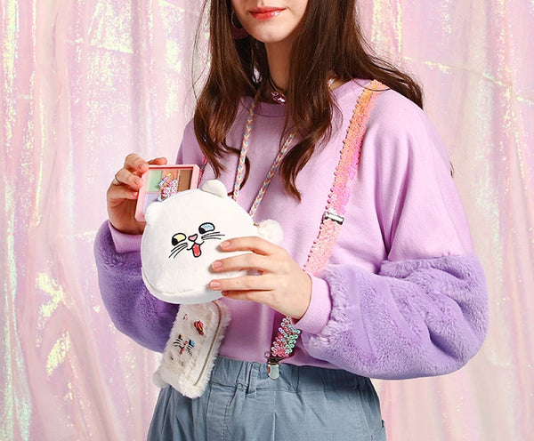 Squint Eyes White Cat Pouch By Bentoy