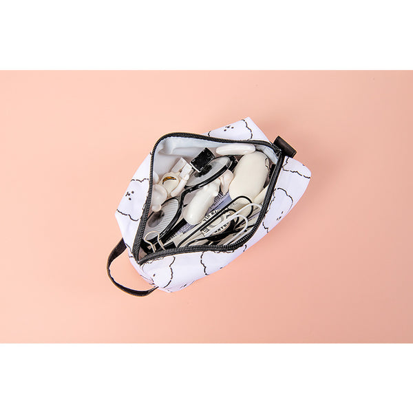 Teddy Bear [ White ] Box Pouch Wrist Strap By Kiitos Life