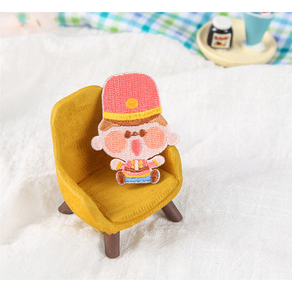 Universal Baby [British Soldier] Embroidered Sticker & Iron-On Patch
