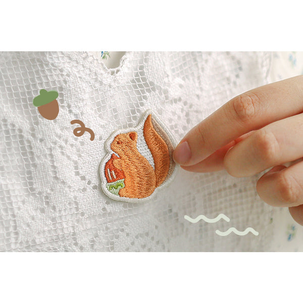 Warm Forest [Squirrel] Embroidered Sticker & Iron-On Patch