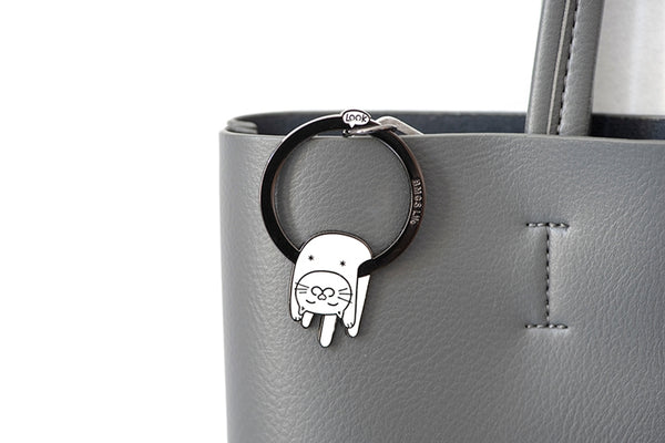 Hanging On Animal White Cat Key Chain By U-Pick