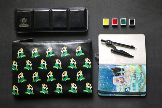Yoga Sports Pouch by YIZI